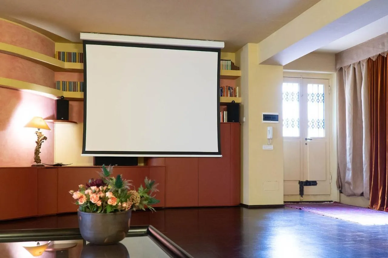 Apartment Bohemian Suite Spacious And Central Loft Bologna