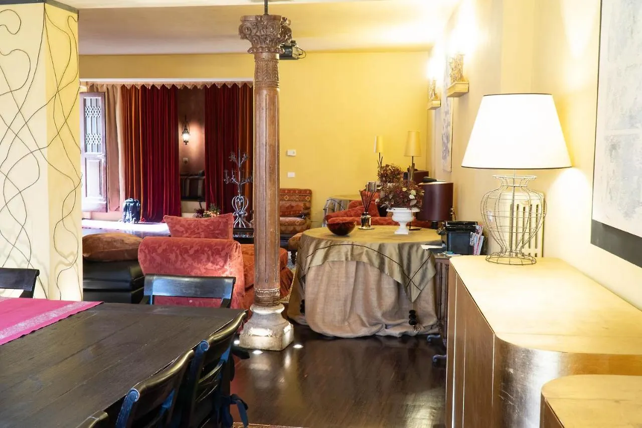 Apartment Bohemian Suite Spacious And Central Loft Bologna