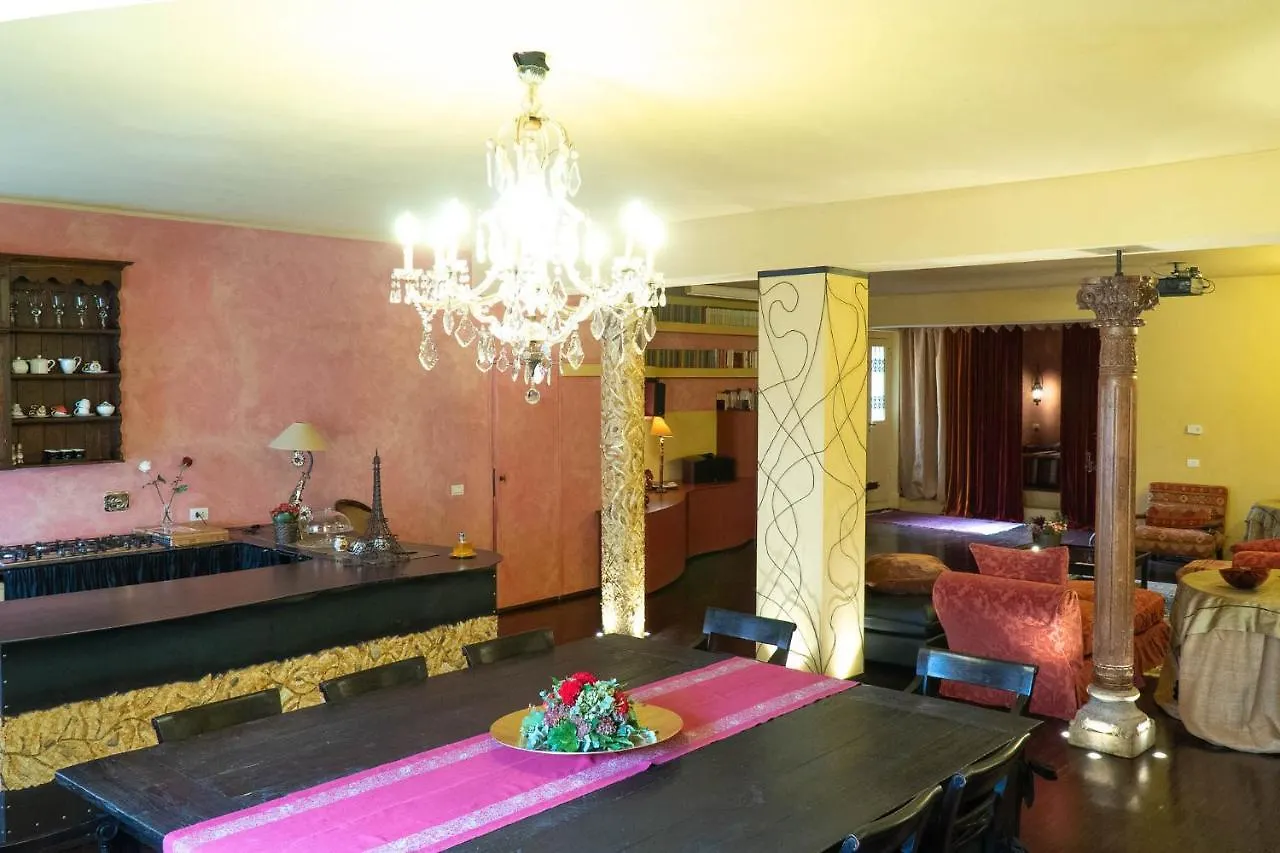 Bohemian Suite Spacious And Central Loft Bologna