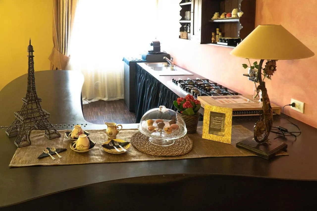 Bohemian Suite Spacious And Central Loft Bologna Italy