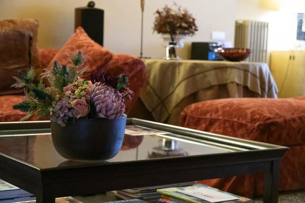 Bohemian Suite Spacious And Central Loft Bologna Apartment